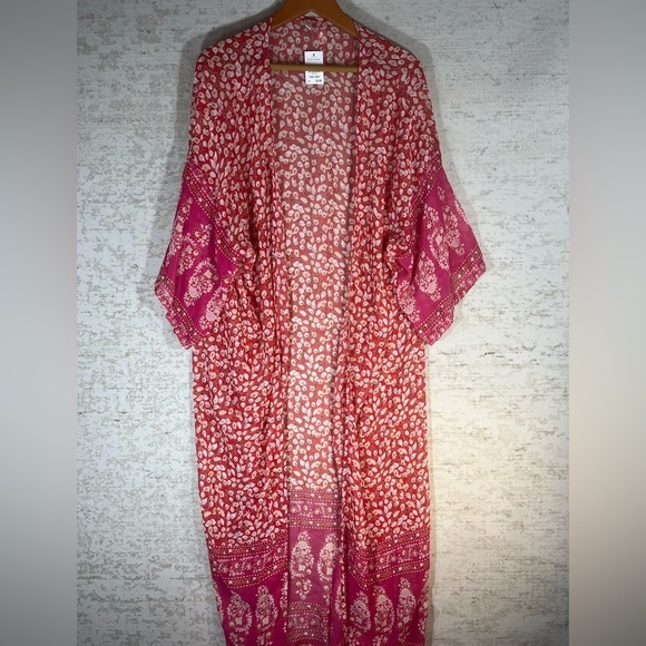 Elegant Pink Floral Kimono - Picture 12 of 12